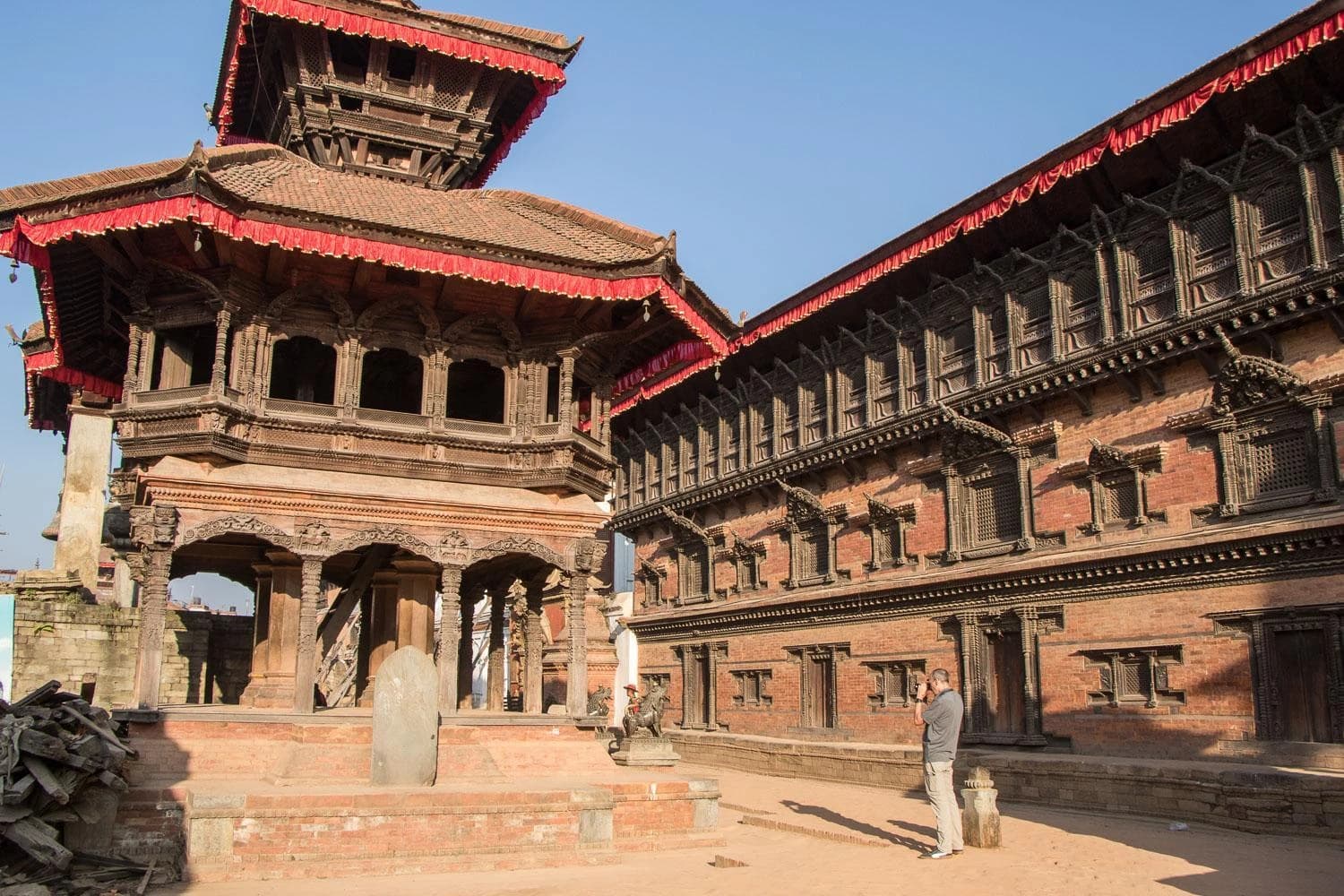Walking-Tour-of-Bhaktapur-Nepal-40-of-48